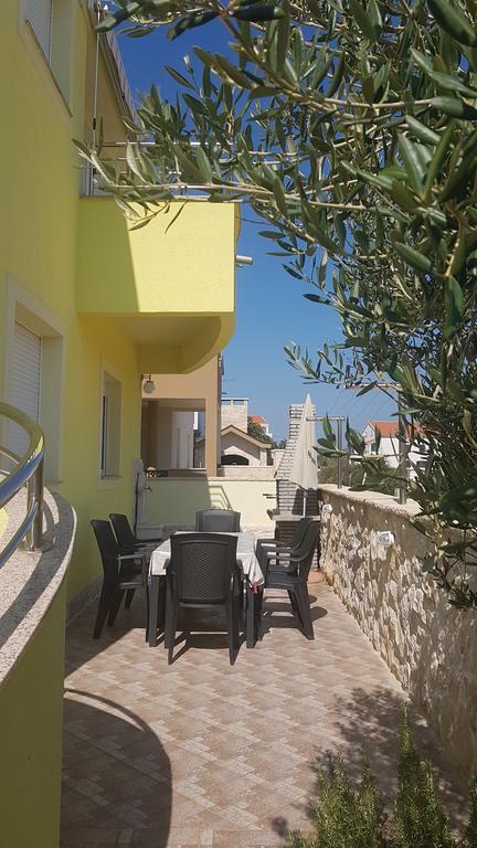 Apartments Soldinn Privlaka  Extérieur photo